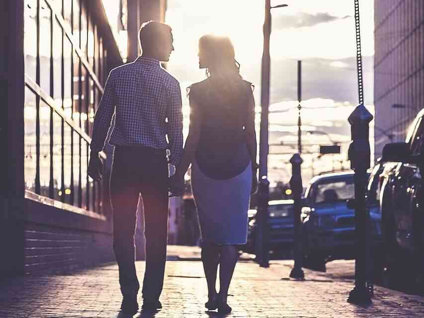 walk around, dating tips in hindi 
